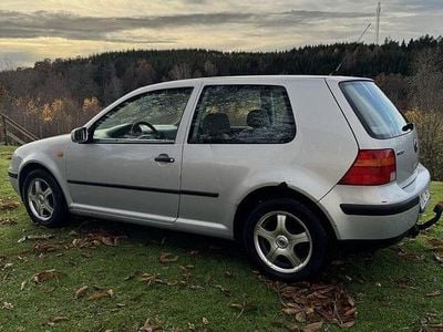 VW Golf IV