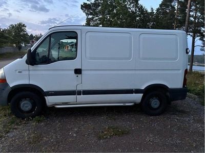 Vit Begagnad 2007 Renault Master Van | 25 000 kr