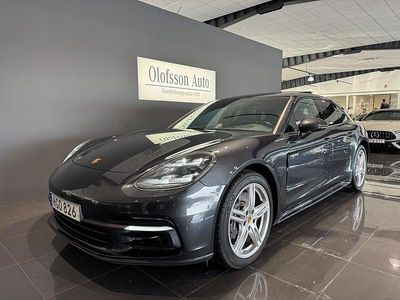 Begagnad Porsche Panamera Sport Turismo 330 HK (242 kW) 2019 Mörkgrå Kombi