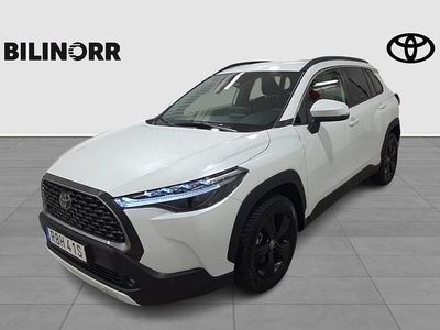 Begagnad Toyota Corolla Cross Style 200 HK (147 kW) 2024 Vit SUV