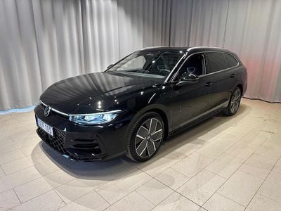 Svart Ny 2026 VW Passat Kombi | 564 600 kr (Marknadspris)