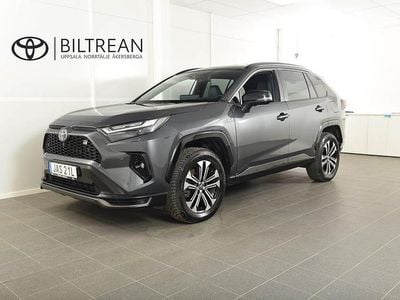 B grå metallic Begagnad 2024 Toyota RAV4 Sport SUV | 549 800 kr (Lite dyr)