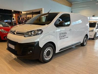 Begagnad Citroën e-Jumpy 100 kW (136 HK) 2023 Vit Minibuss