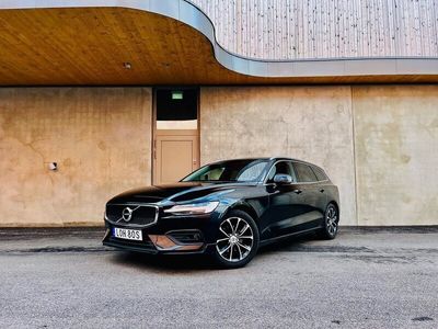 begagnad Volvo V60 |D4 AWD |Geartronic |Advanced Edition|Momentum|