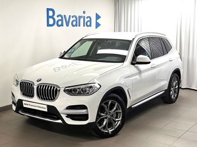 begagnad BMW X3 30e xDrive xLine Värmare Drag Aktiv farth Backkamera