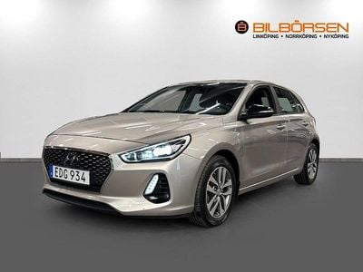 Brun Begagnad 2017 Hyundai i30 Comfort Halvkombi | 129 900 kr (Lite dyr)