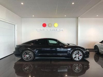 Porsche Taycan 4S
