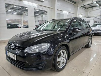 Svart Begagnad 2014 VW Golf VII S Kombi | 69 800 kr (Marknadspris)
