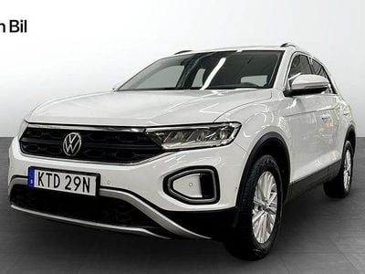 Vit Begagnad 2022 VW T-Roc Life SUV | 179 500 kr (Bra pris)