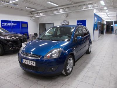 begagnad Ford Fiesta 5D 1.4 80hk Nybytt Kamrem&V-Pump/Sommar&V-Hjul