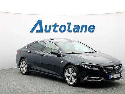 Emerald green metallic Begagnad 2017 Opel Insignia Sport Halvkombi | 189 900 kr (Marknadspris)