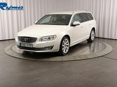 Vit Begagnad 2015 Volvo V70 Standard Kombi | 229 800 kr