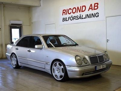 Silver Begagnad 1999 Mercedes E55 AMG Avantgarde Sedan | 119 900 kr