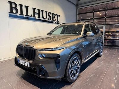 Grön Begagnad 2024 BMW X7 M Sport SUV | 1 180 000 kr