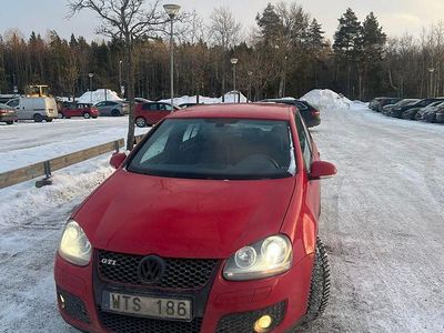 Begagnad VW Golf IV GTI 200 HK (147 kW) 2005 Halvkombi