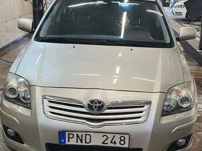 Begagnad 2006 Toyota Avensis Kombi | 23 000 kr (Marknadspris)