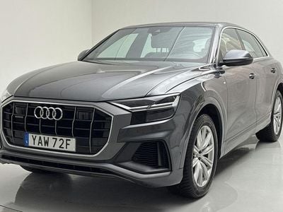 Begagnad Audi Q8 S-Line 286 HK (210 kW) 2021 Grå SUV