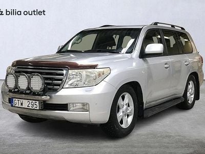 Begagnad Toyota Land Cruiser 265 HK (194 kW) 2008 Silver SUV