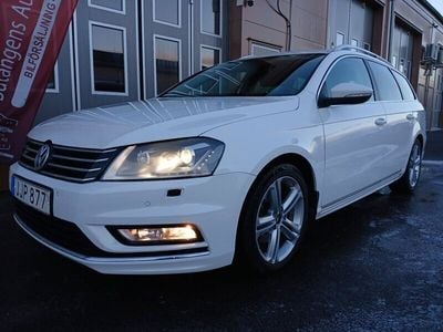 Begagnad VW Passat R-line 177 HK (130 kW) 2014 Vit Kombi