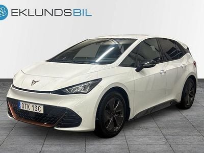 Begagnad Cupra Born 150 kW (204 HK) 2024 Vit Halvkombi