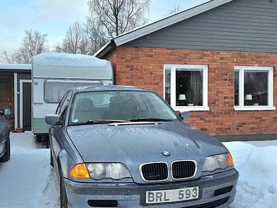Begagnad BMW 316 105 HK (77 kW) 1999 Sedan