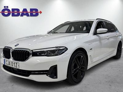 Vit Begagnad 2023 BMW 530 Kombi | 368 900 kr