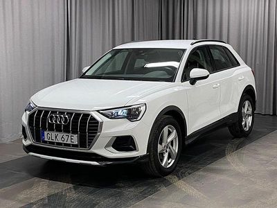 Vit Begagnad 2023 Audi Q3 Advanced SUV | 319 900 kr (Marknadspris)