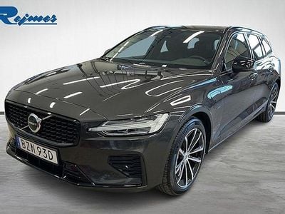 Begagnad Volvo V60 Plus 253 HK (186 kW) 2024 Grå Kombi