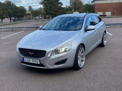 Begagnad 2011 Volvo V60 Kombi | 69 000 kr (Marknadspris)