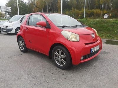 Toyota iQ