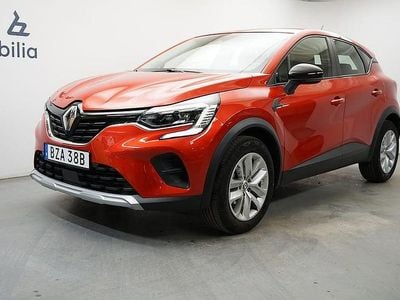 Röd Begagnad 2022 Renault Captur Zen SUV | 184 900 kr (Marknadspris)