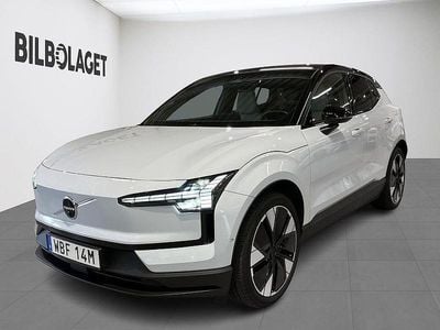 Ljusblå (blå) Begagnad 2024 Volvo EX30 Performance SUV | 352 500 kr (Bra pris)