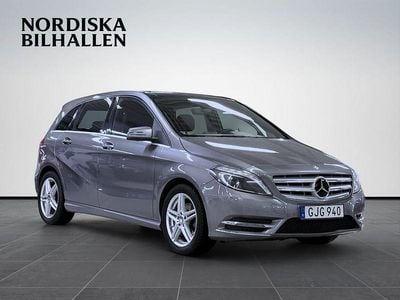 Begagnad Mercedes B220 184 HK (135 kW) 2014 Mörkgrå Minibuss