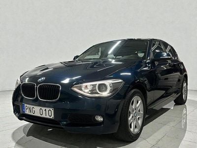 Begagnad BMW 118 143 HK (105 kW) 2014 Blå Halvkombi