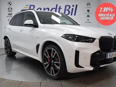 Begagnad BMW X5 M Sport 490 HK (360 kW) 2025 Mineralvit met. SUV