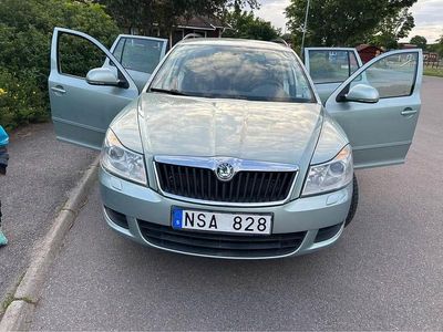 Begagnad Skoda Octavia 2010 Kombi