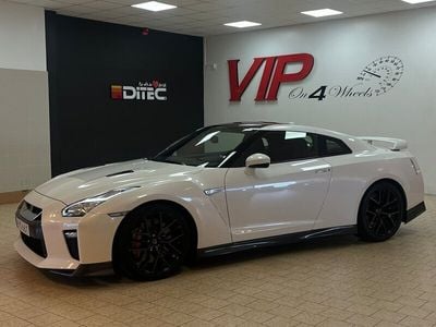 Vit Begagnad 2018 Nissan GT-R SV Sportkupé | 1 989 000 kr