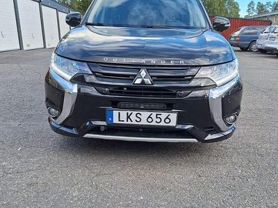 Begagnad Mitsubishi Outlander 203 HK (149 kW) 2016 SUV