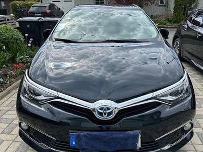 Toyota Auris Hybrid