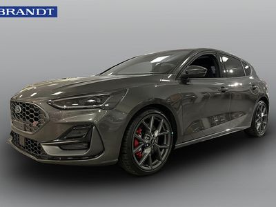 begagnad Ford Focus ST X Edition Panoramasoltak / Drag / Matrix LED/ B&O Ljudpaket