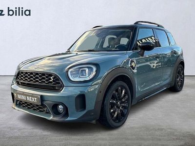 begagnad Mini Cooper S Countryman E ALL4 ESSENTIAL Euro 6 2021 Grön