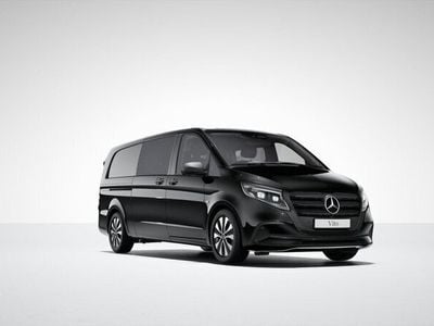 Svart Begagnad 2024 Mercedes Vito Van | 748 750 kr