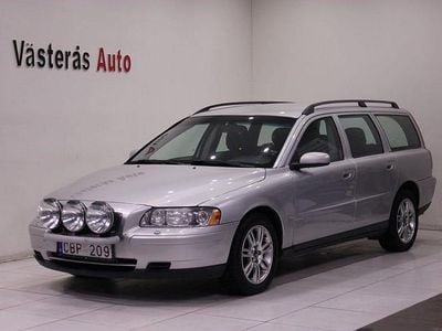 Ljusgrå Begagnad 2006 Volvo V70 Business Edition Kombi | 29 900 kr (Marknadspris)