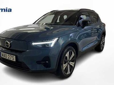 Blå Begagnad 2022 Volvo XC40 Plus SUV | 359 900 kr