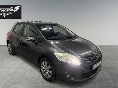 Begagnad Toyota Auris Plus 132 HK (97 kW) 2010 Mörkgrå Halvkombi