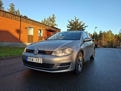 Begagnad 2013 VW Golf VII Halvkombi | 99 000 kr (Marknadspris)