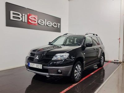 Begagnad Mitsubishi Outlander 160 HK (117 kW) 2003 Svart SUV