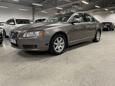 Grå Begagnad 2008 Volvo S80 Summum Sedan | 99 900 kr (Lite dyr)