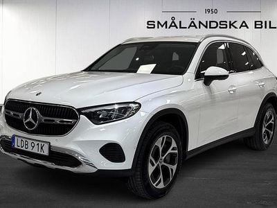 Begagnad Mercedes GLC300e Avantgarde 230 HK (169 kW) 2023 Vit SUV