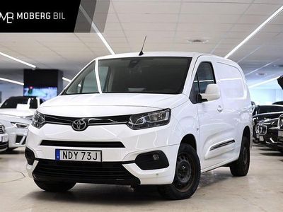 Vit Begagnad 2021 Toyota Proace City City Minibuss | 129 900 kr